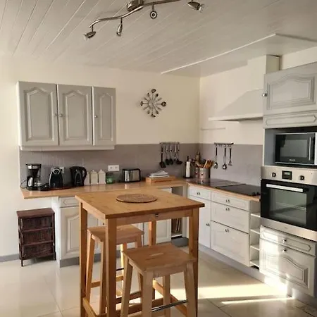 Longere 5 Holiday home Belves